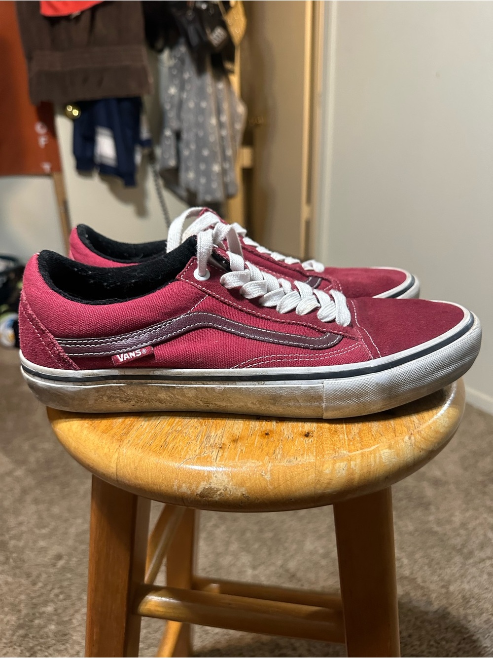 Vintage Vans skateboarding Old Skool “triple maroon” 00s size 9.5